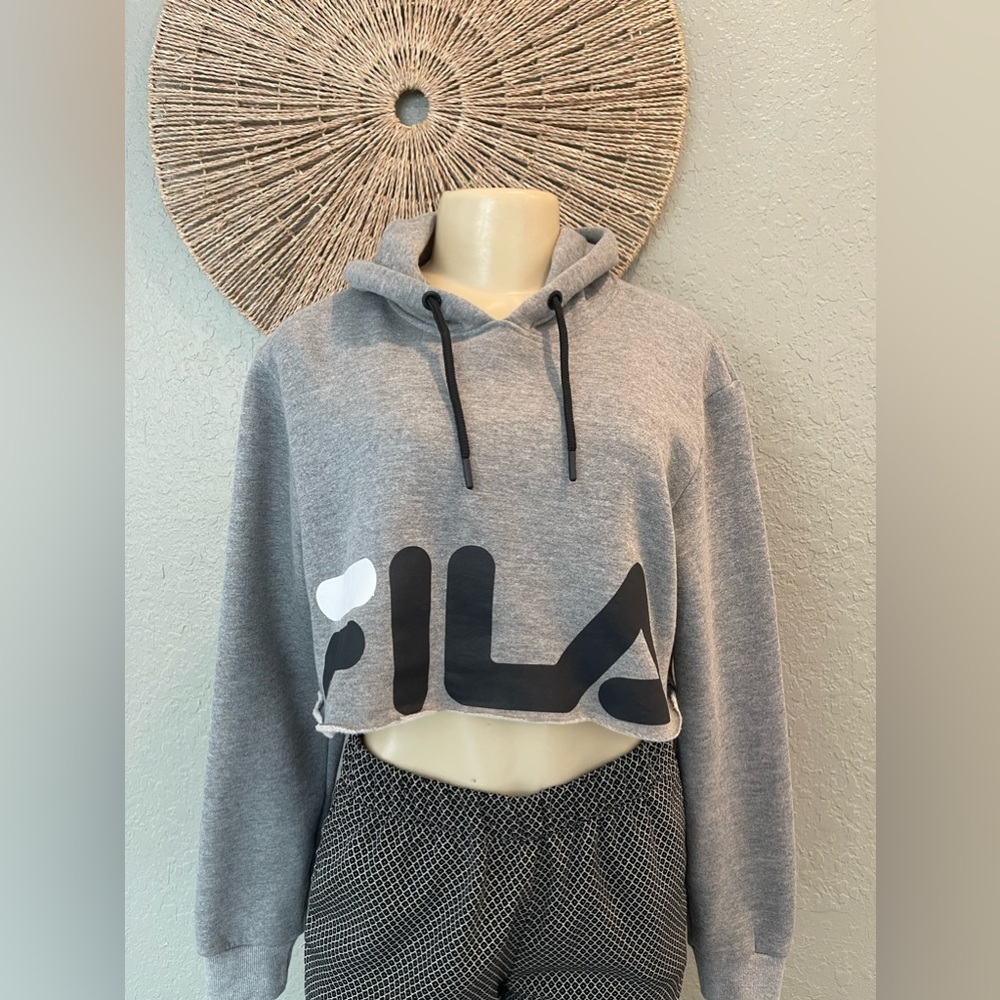 FILA Cropped Hoodie